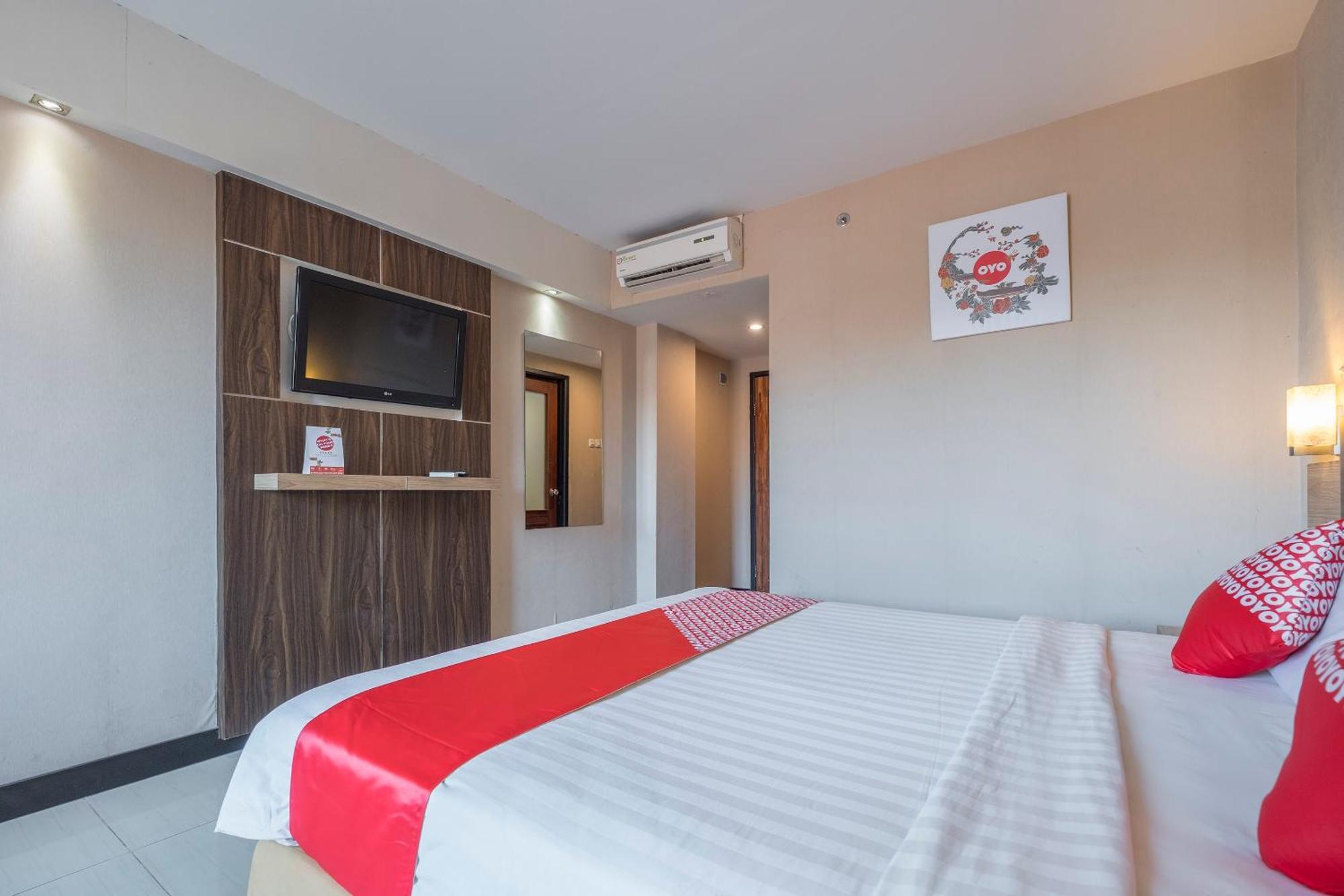 Oyo 1081 Allson City Hotel Makasar Exteriér fotografie